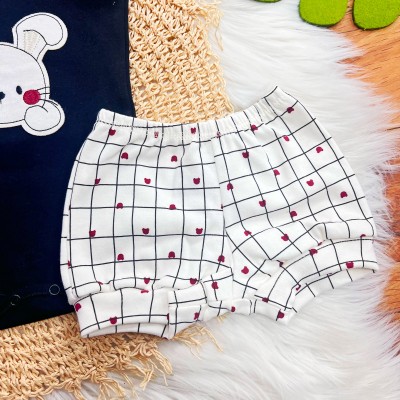 CONJ. DE MALHA 3 PEÇAS - Coelhinha com Quadriculado - Preto e Off White